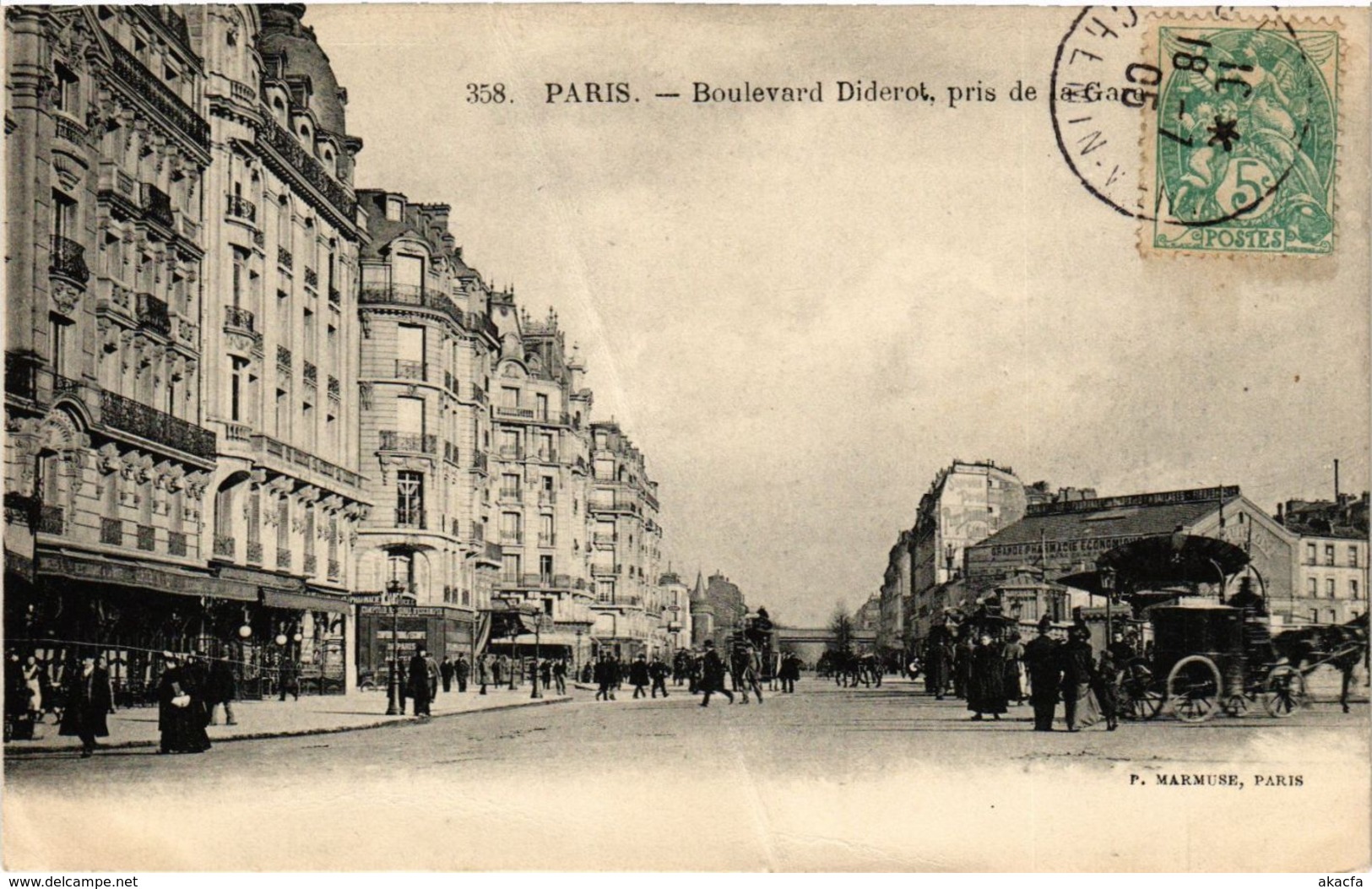 CPA Paris 11e Paris-Boulevard Diderot (313638)