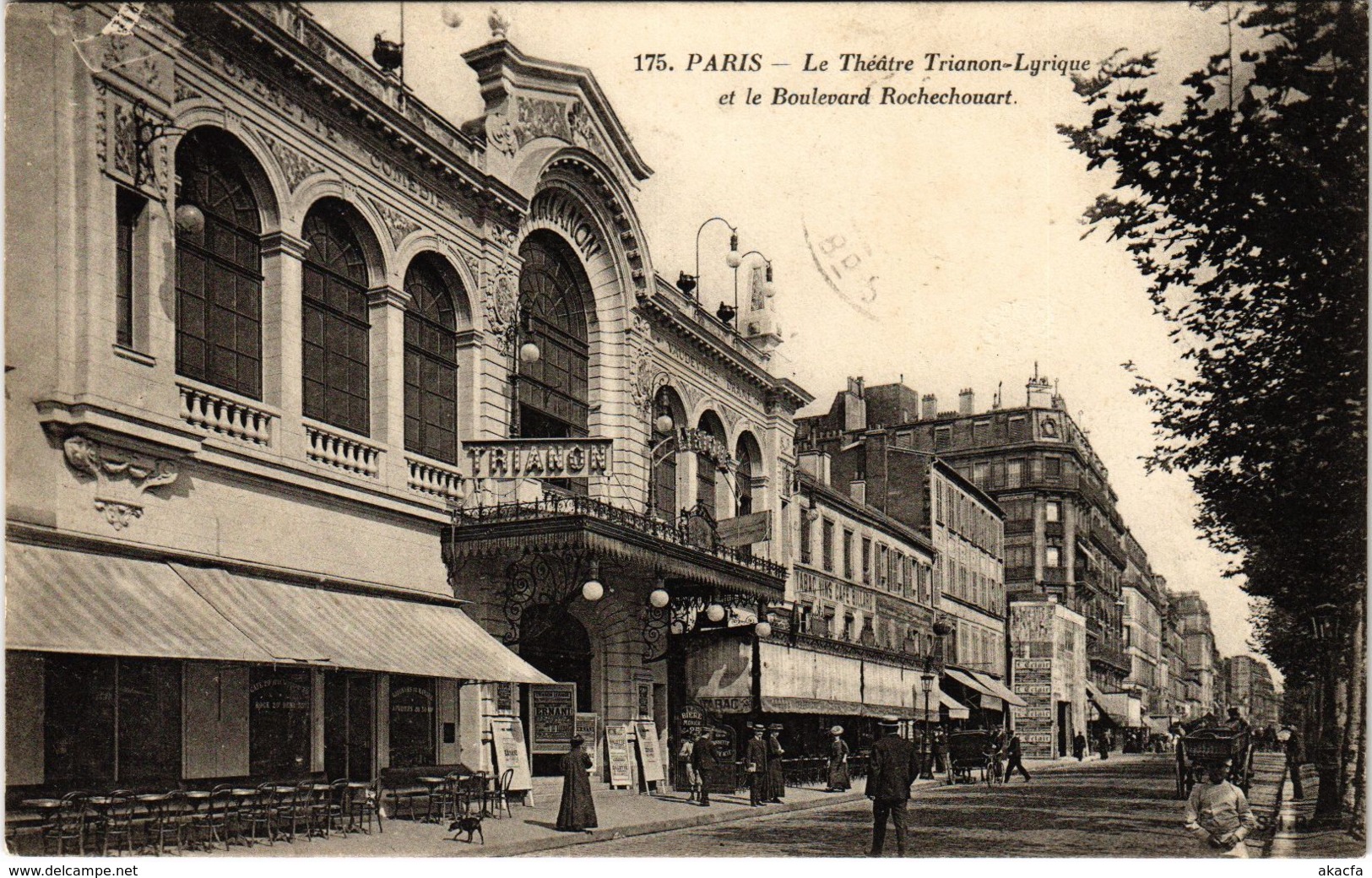 CPA PARIS Théatre Trianon et B Rochechouart (971238)