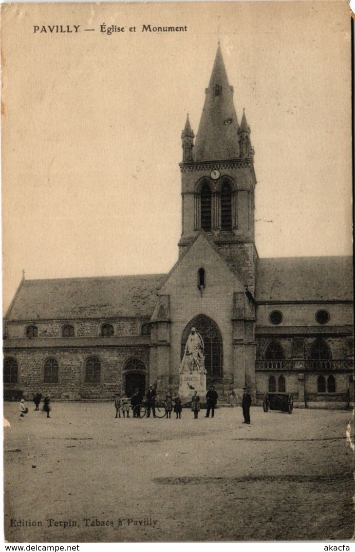 CPA PAVILLY - Église et Monument (105407)