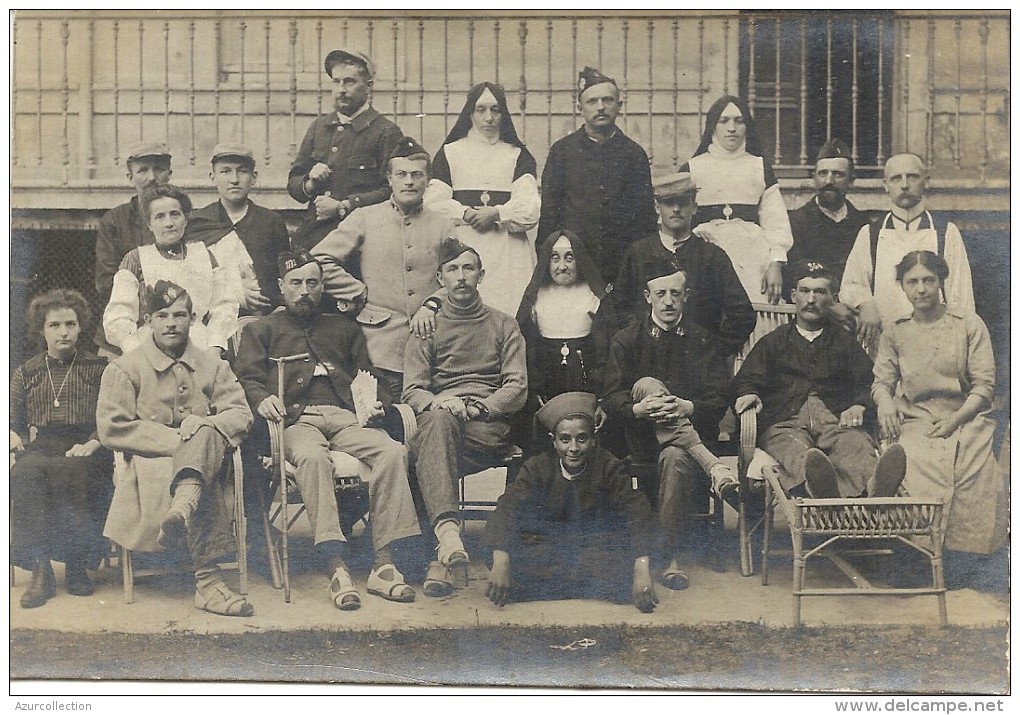 CPA PHOTO BLESSE MILITAIRES HOPITAL AUBENAS . 2 CPA +CACHET MILITAIRE