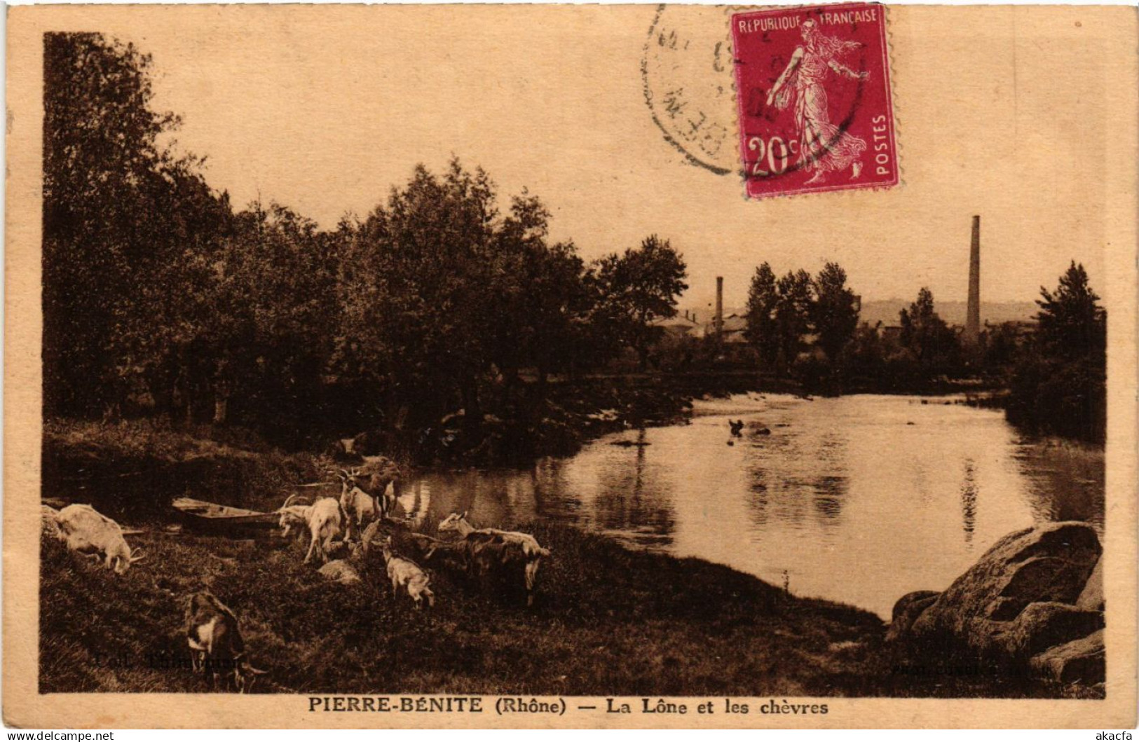 CPA PIERRE-BENITE - La Lone et les Chevres (692705)