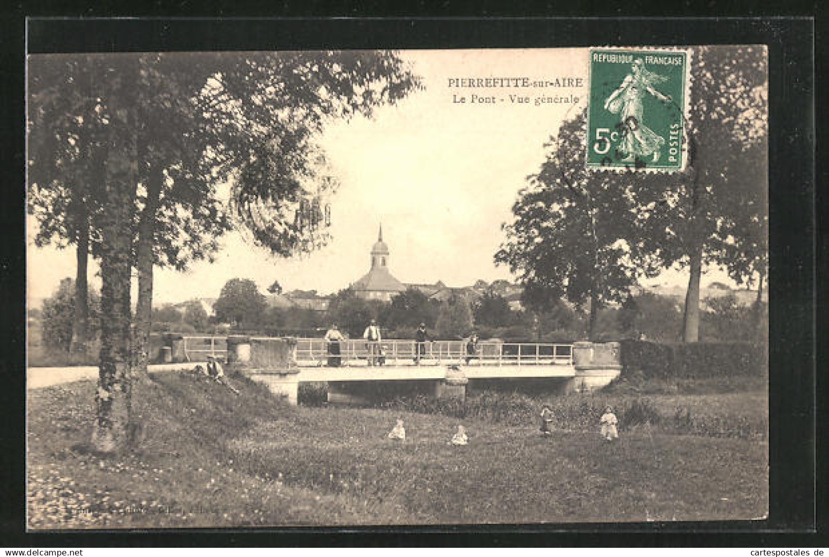 CPA Pierrefitte-sur-Aire, Le Pont, Vue Generale