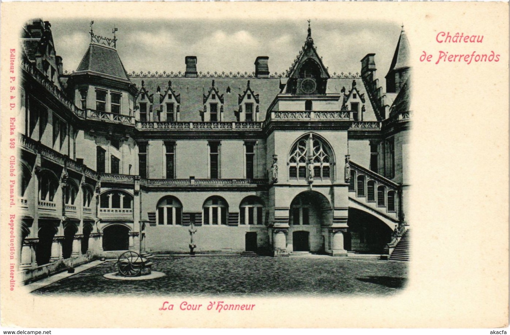 CPA Pierrefonds - Chateau de Pierrefonds - La Cour d'Honneur (1032215)