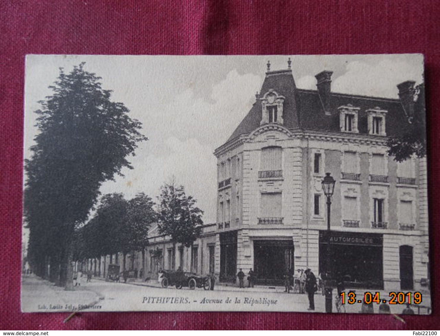 CPA - Pithiviers - Avenue de la République