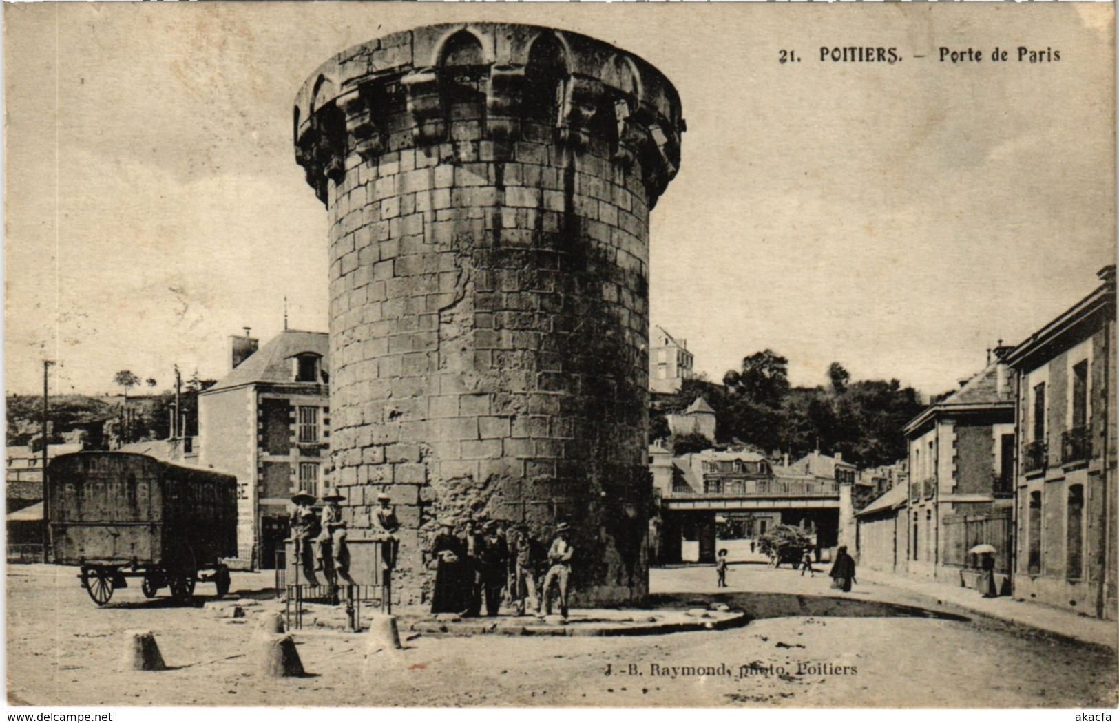 CPA Poitiers - Porte de Paris (111553)