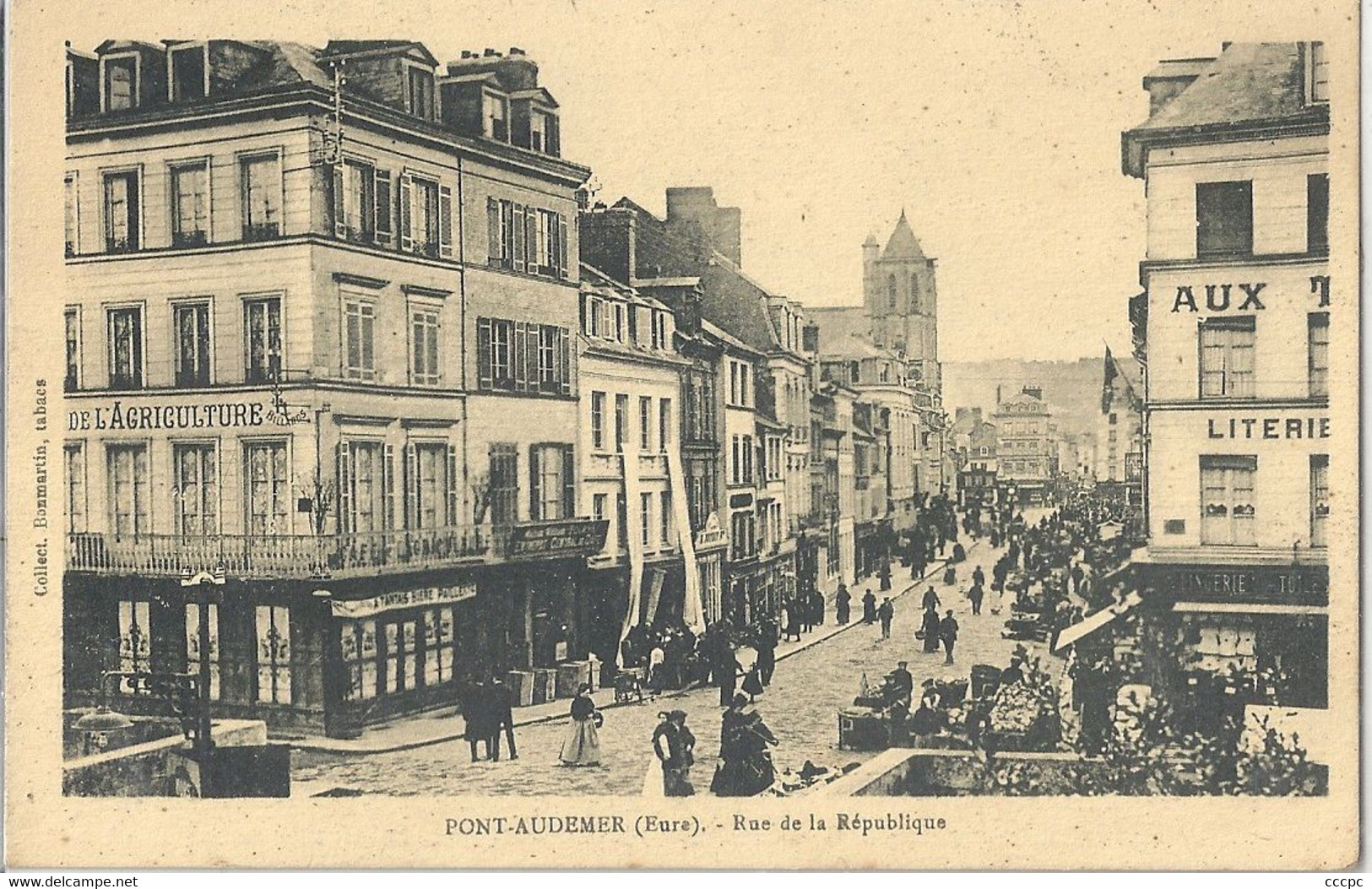 CPA Pont-Audemer Rue de la République