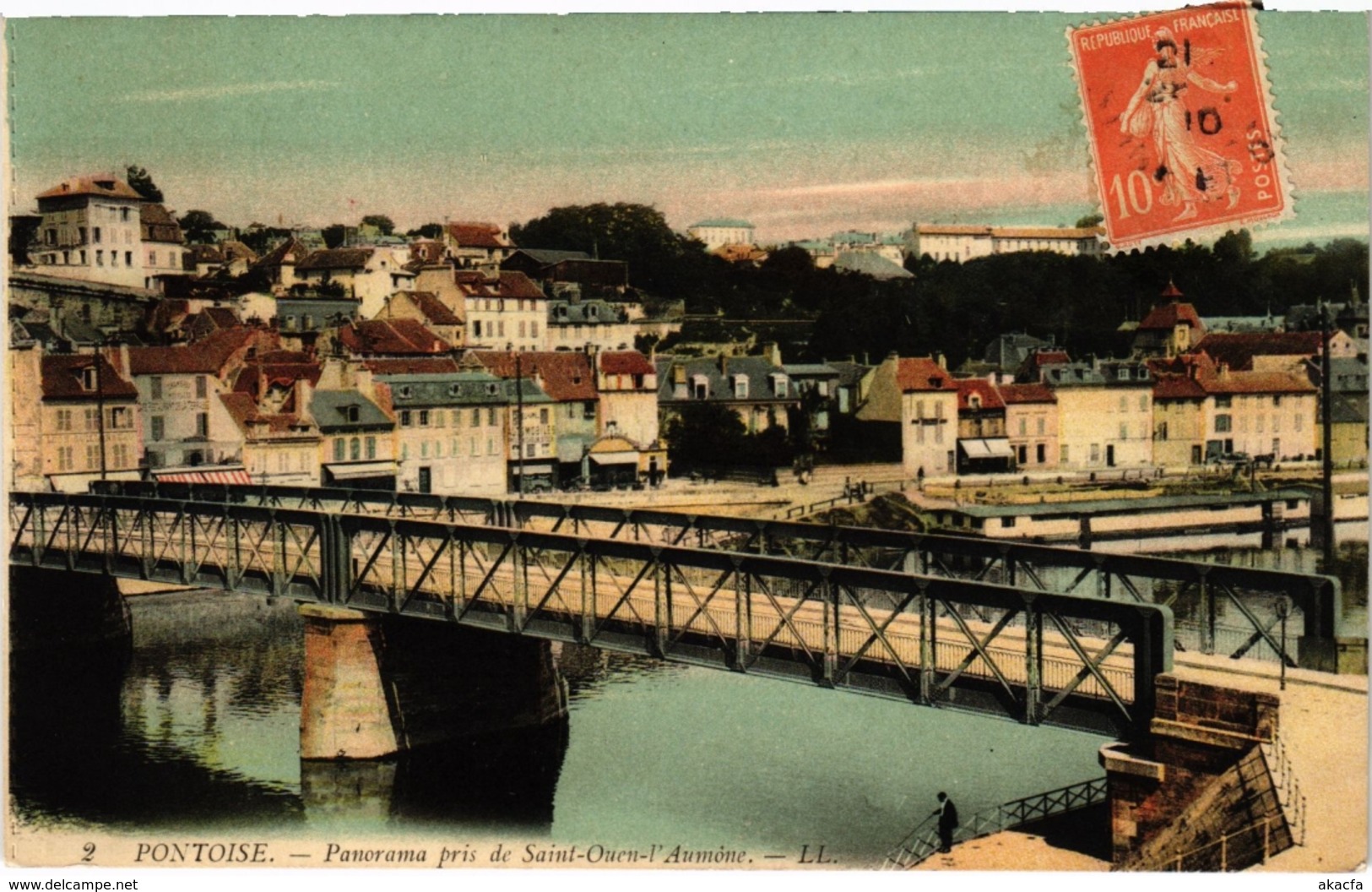 CPA PONTOISE - Panorama pris de Saint-Ouen-l'Aumone (68725)