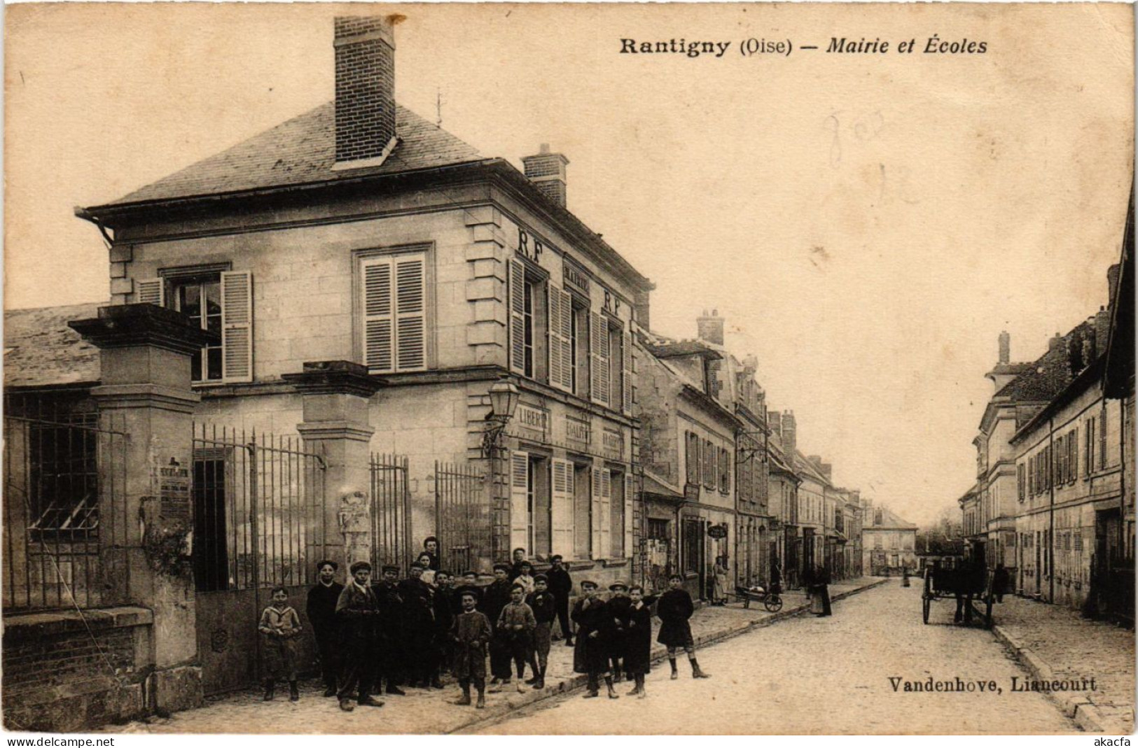 CPA RANTIGNY - Mairie et Écoles (259460)