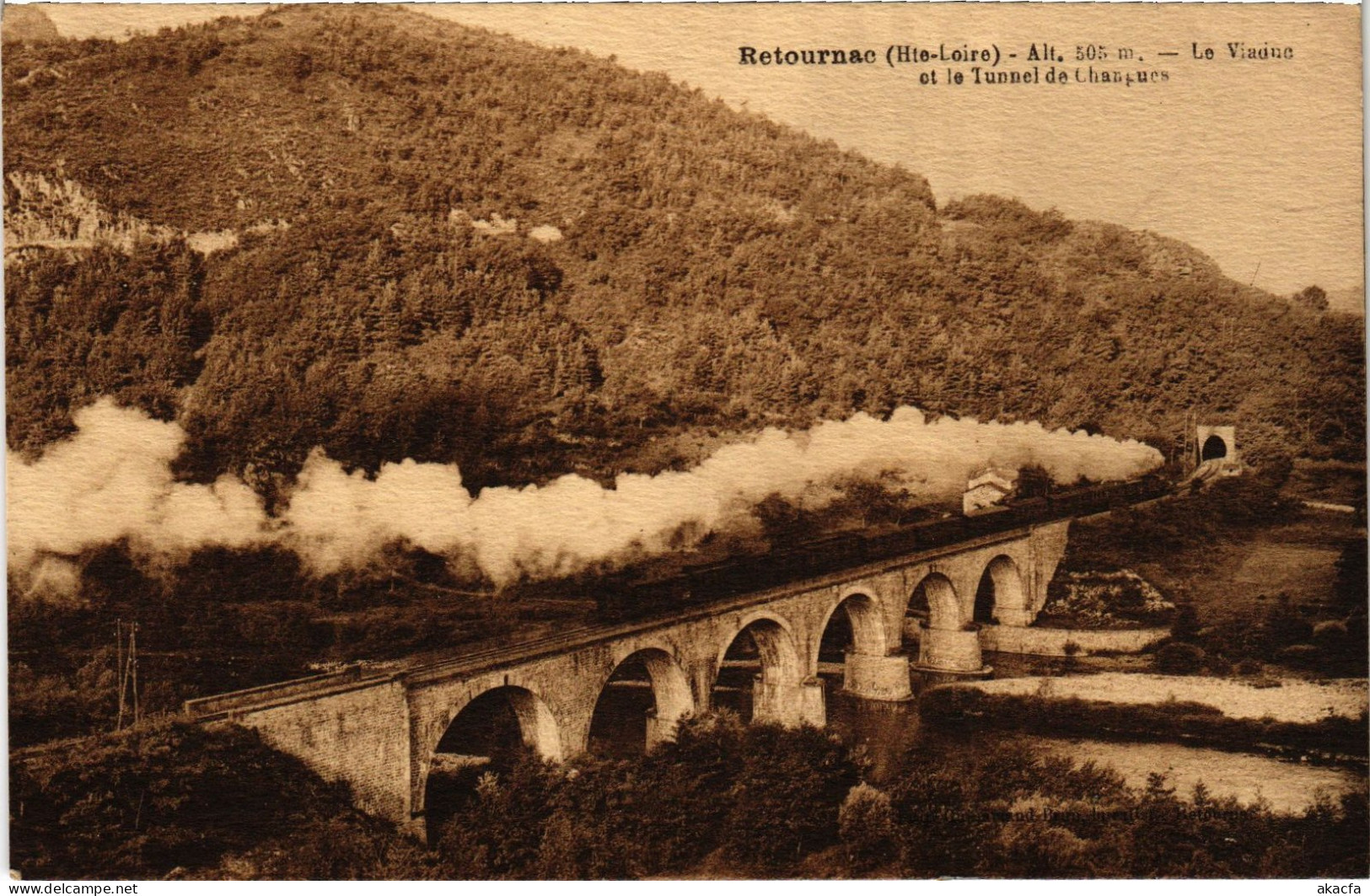 CPA Retournac Le Viaduc Railway (1279638)