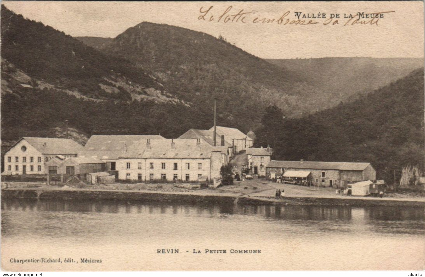 CPA REVIN - La Petite Commune (135126)