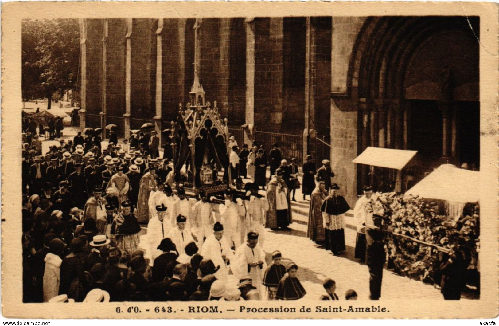 CPA RIOM - Procession de St-Amable (72707)