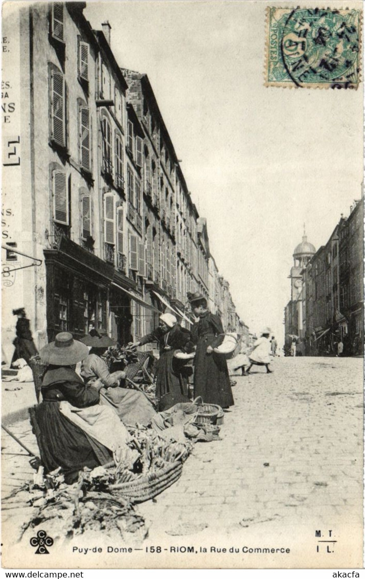 CPA RIOM - Rue du Commerce (72683)