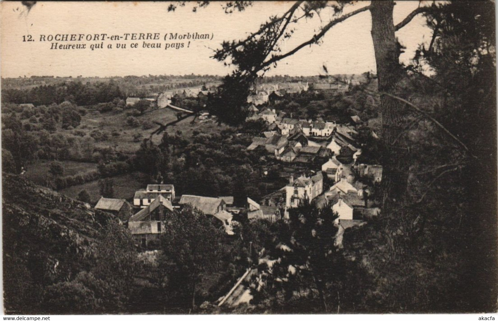 CPA ROCHEFORT-en-TERRE vue générale (144827)