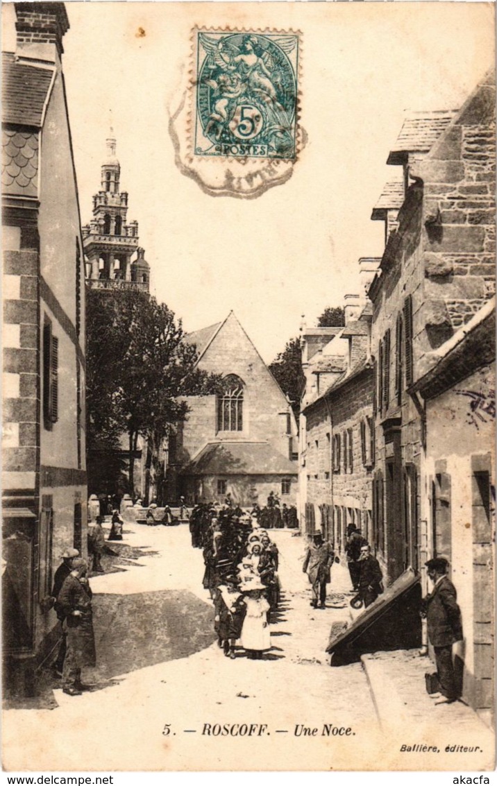 CPA Roscoff- Une Noce FRANCE (1026154)