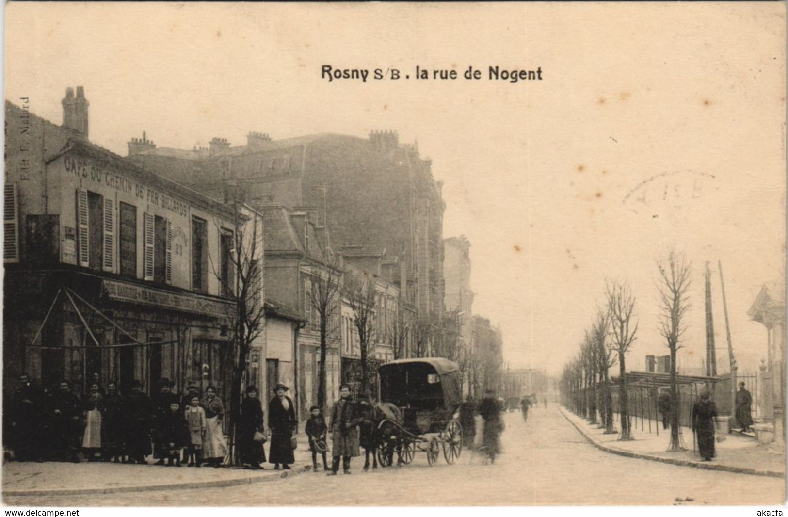 CPA ROSNY-sous-BOIS - La Rue de NOGENT (44717)