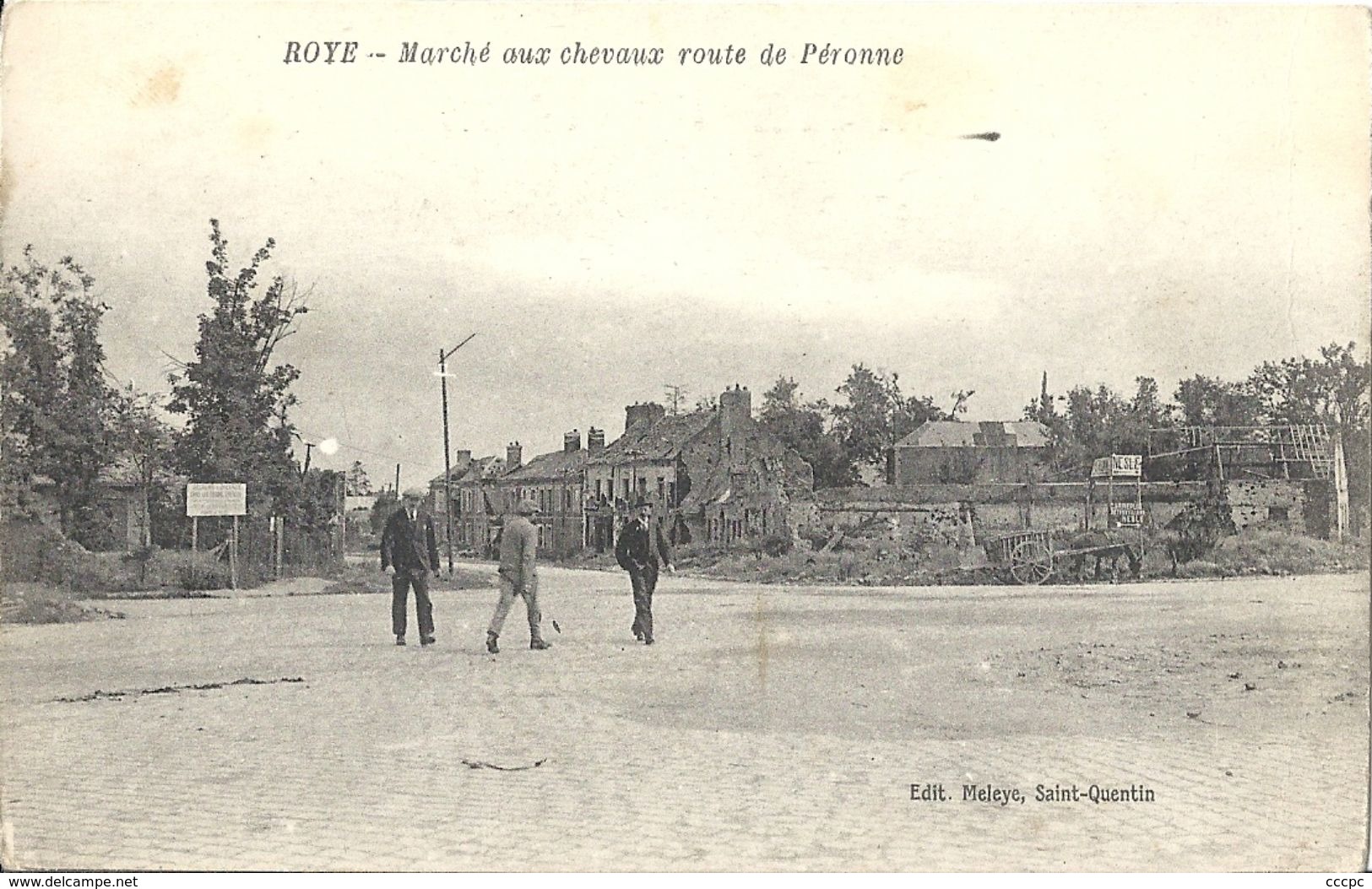 CPA Roye Marché aux Chevaux route de Péronne