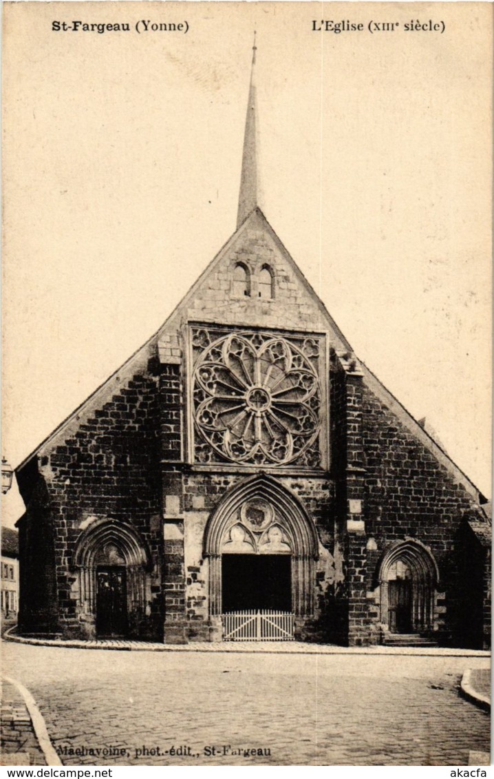 CPA Saint-Fargeau - L'Eglise FRANCE (960791)