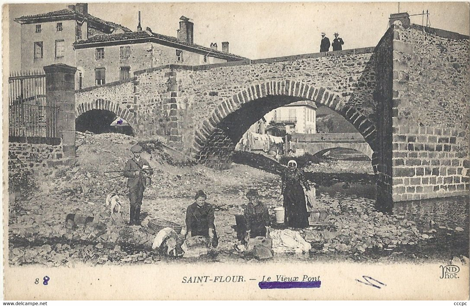 CPA Saint-Flour Le Vieux Pont