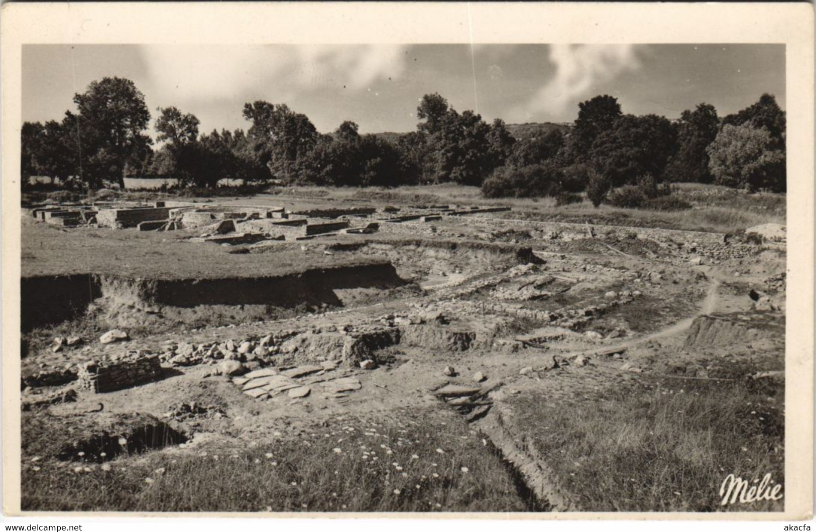 CPA SAINT-PERE-sous-VEZELAY Vue des Ruines des Fontaines Salees (1198045)