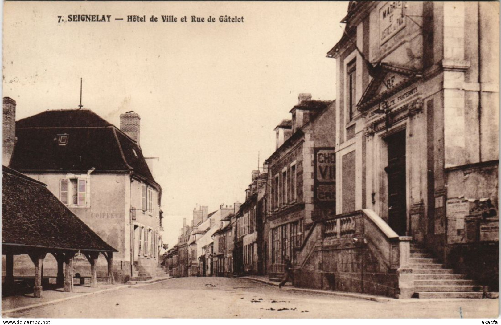 CPA SEIGNELAY - hotel de ville et rue de gatelot (147187)