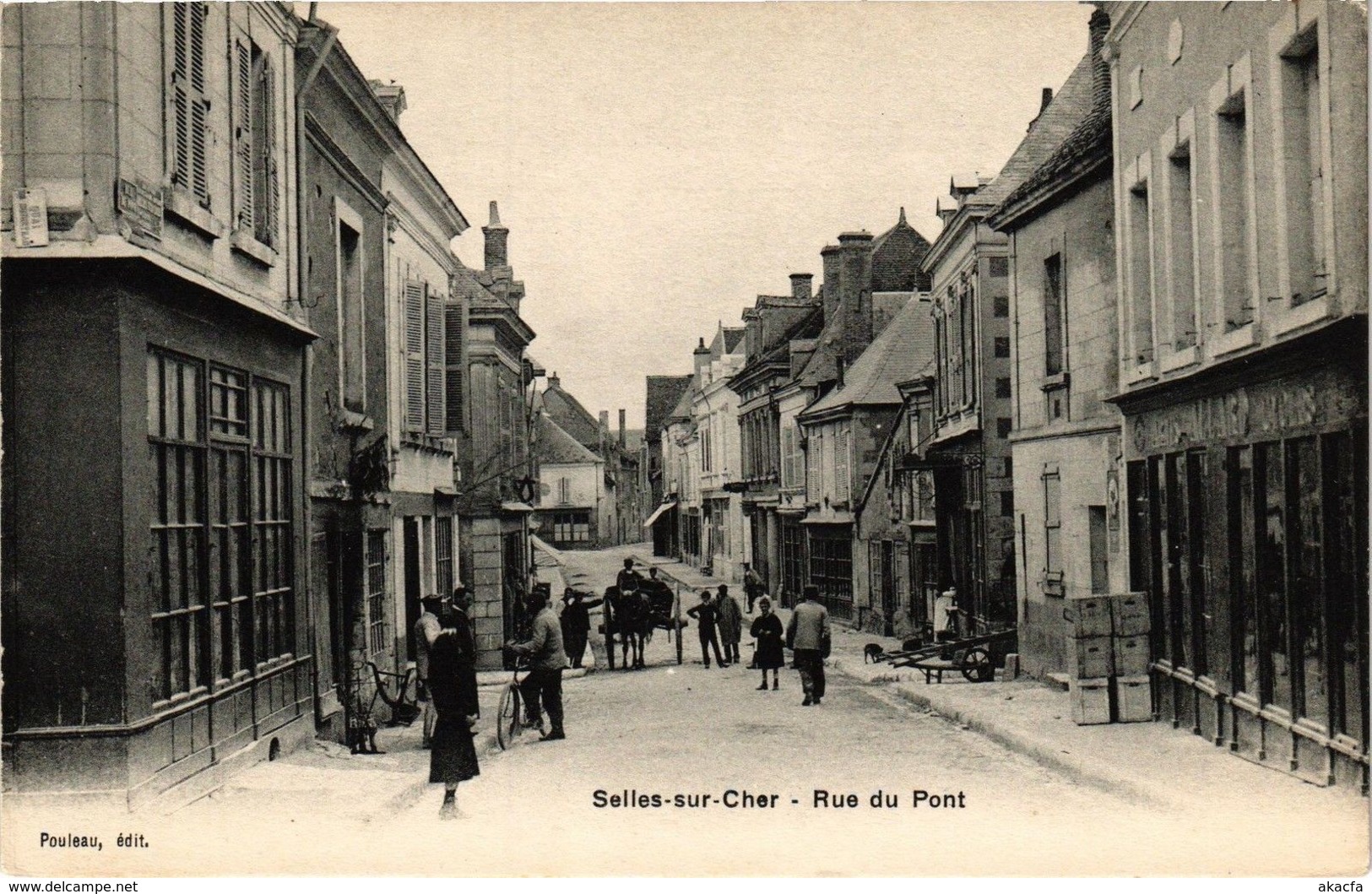 CPA SELLES-sur-CHER - Rue du Pont (208957)