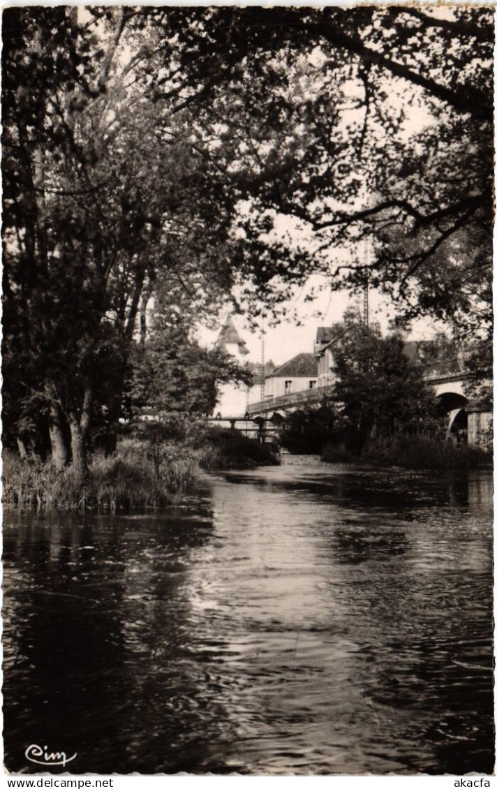 CPA Souppes sur Loing Pont sur le Loing (1268069)