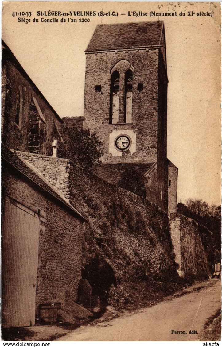 CPA St Leger en Yvelines Eglise (1449837)