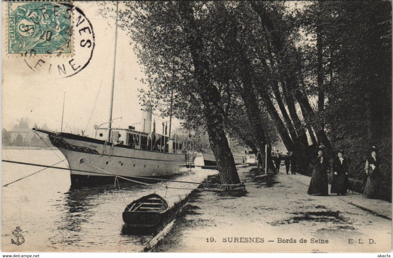 CPA SURESNES - Birds de Seine (44380)