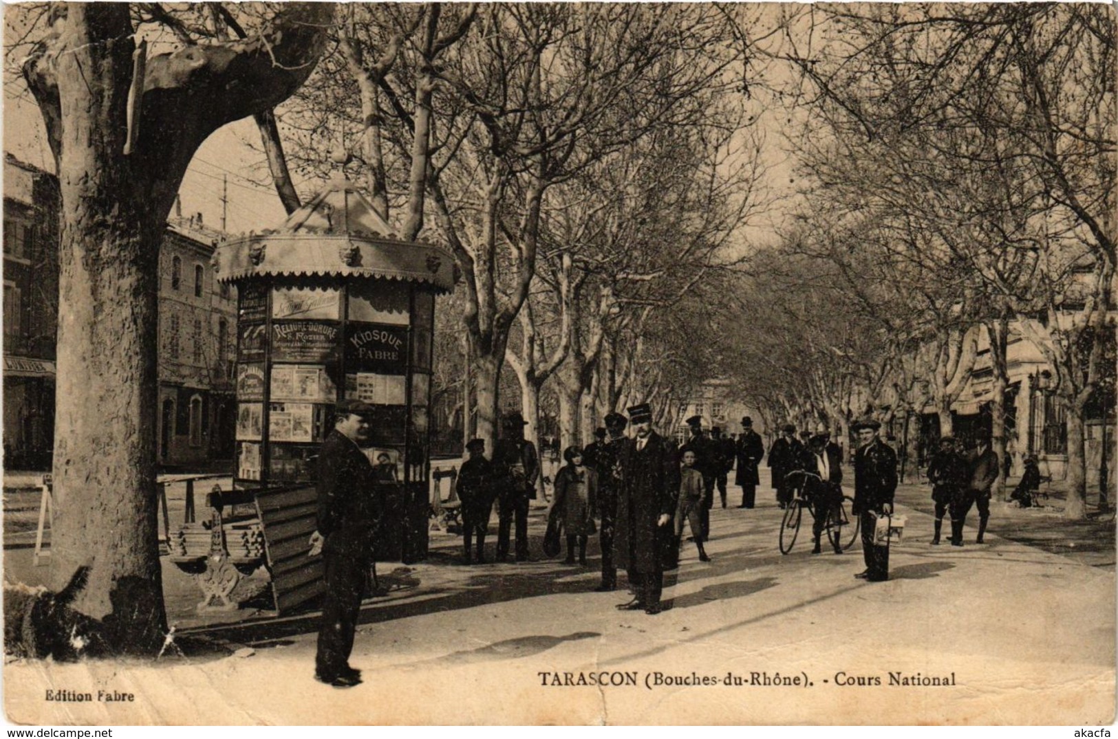 CPA TARASCON (Bouches-du-Rhone) - Cours National (256305)