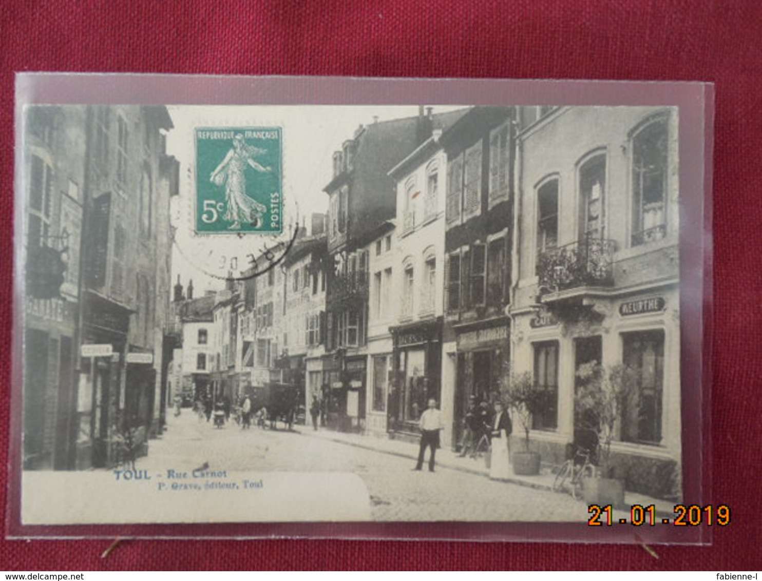 CPA - Toul - Rue Carnot