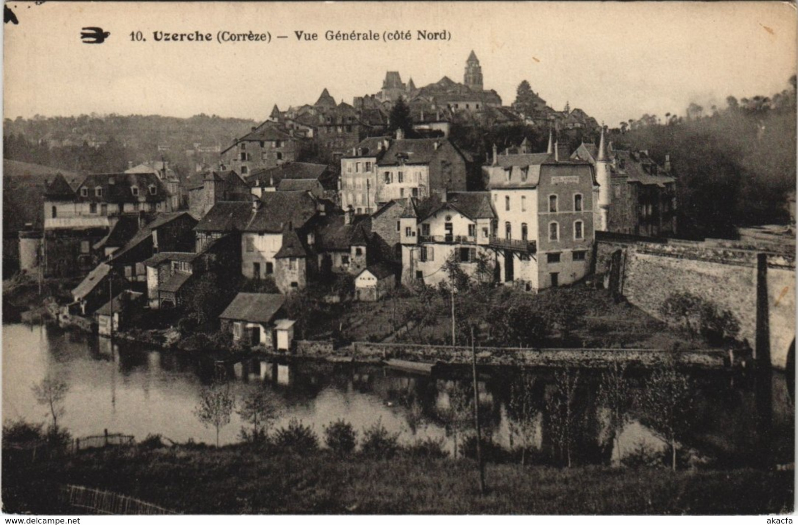 CPA UZERCHE vue générale (144612)