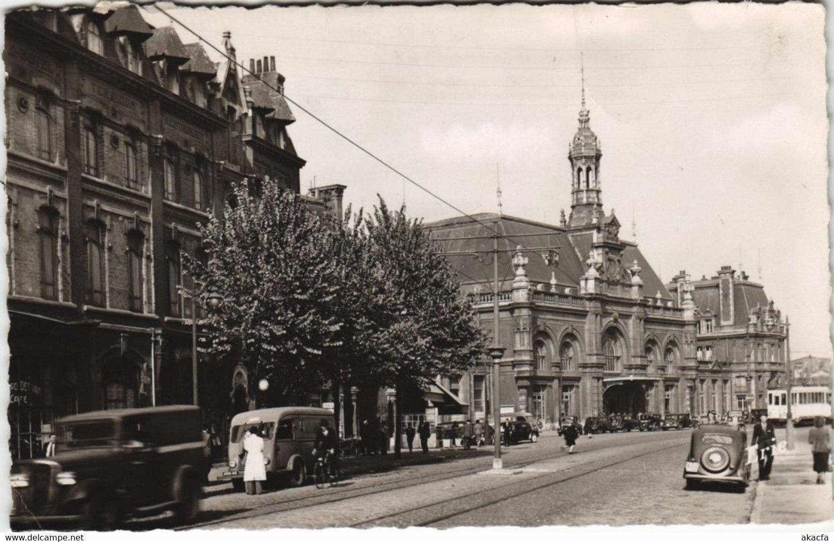 CPA VALENCIENNES - La Gare (142056)