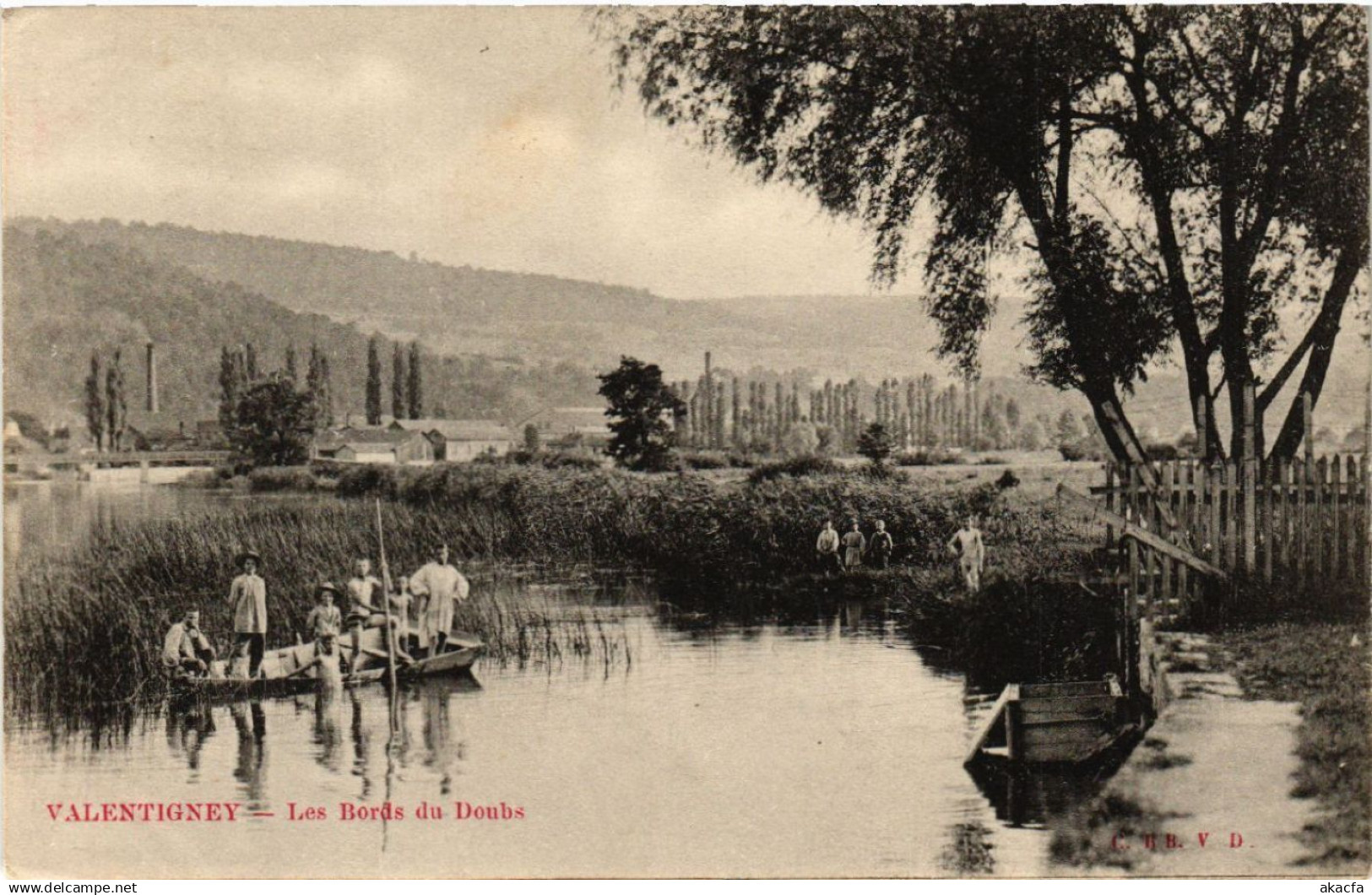 CPA VALENTIGNEY - Les Bords du DOUBS (486658)