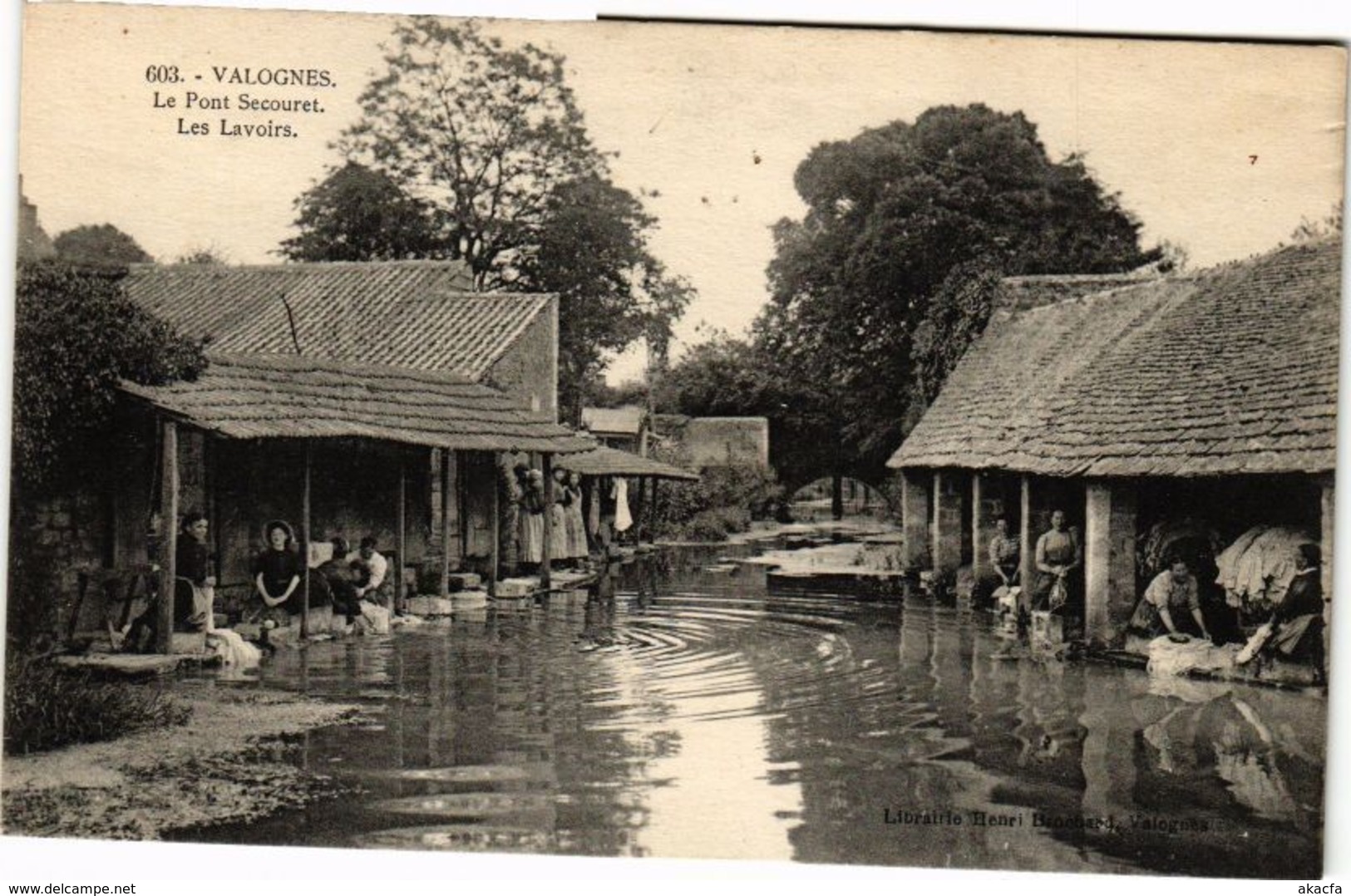 CPA VALOGNES - La Pont Secourat - Les Lavoirs (209425)