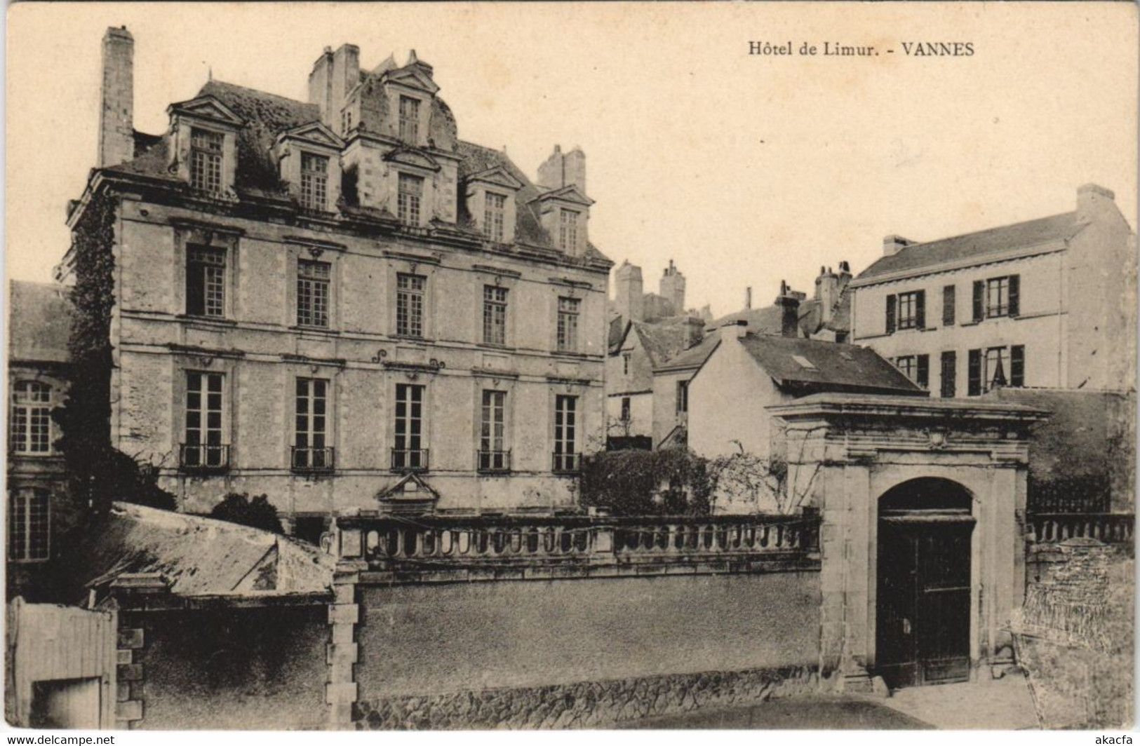 CPA VANNES-Hotel de Limur (27383)