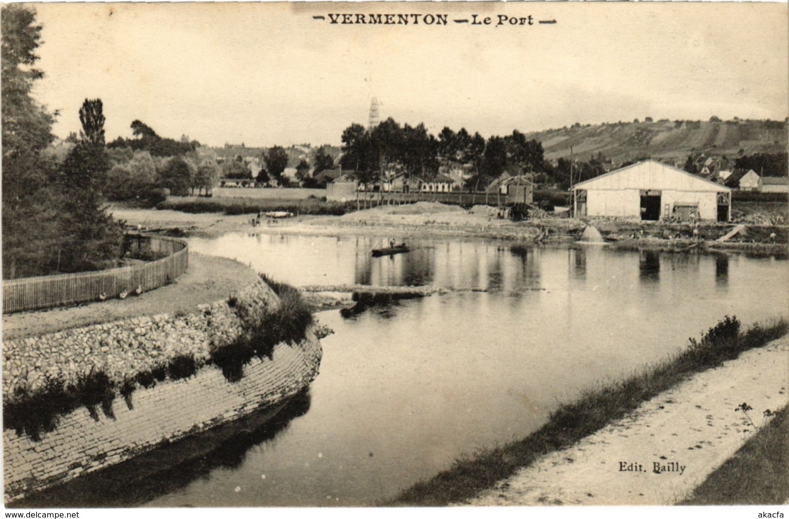 CPA VERMENTON - Le Port (985342)