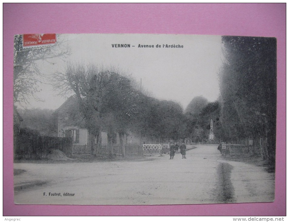 CPA   Vernon     " Avenue de l'Ardèche  "  voyagé