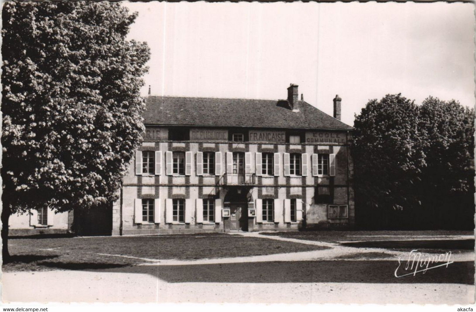 CPA VERON La Mairie (1198488)