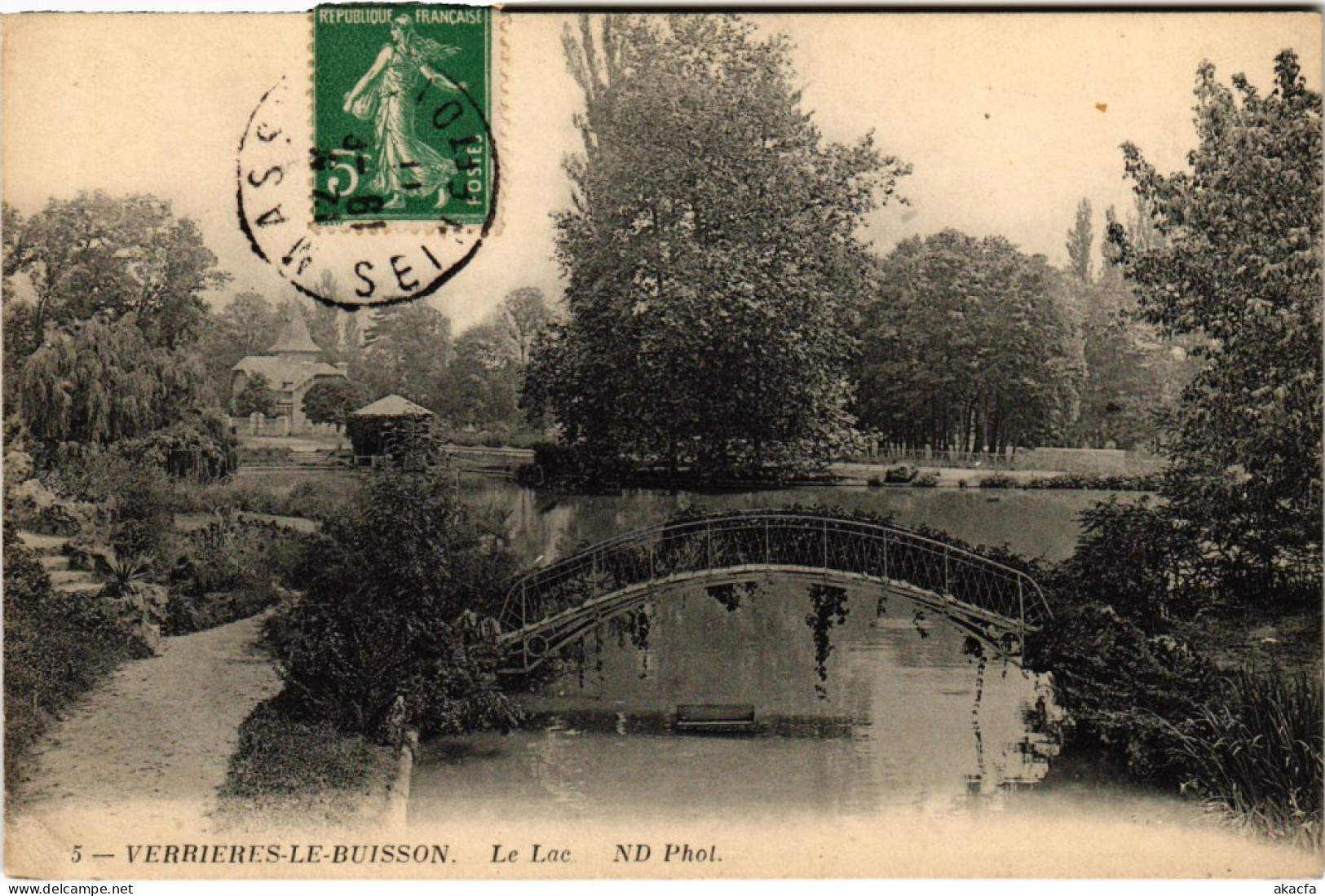 CPA VERRIERES-le-BUISSON Le Lac (1354707)