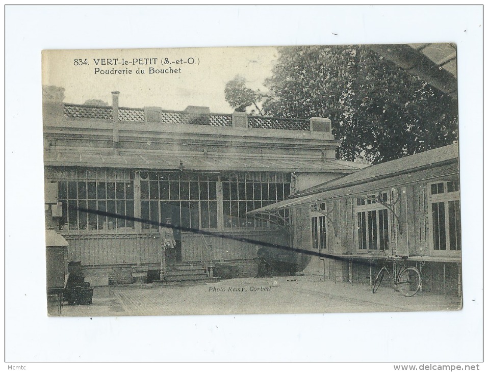 CPA - Vert le Petit -  Poudrerie du Bouchet