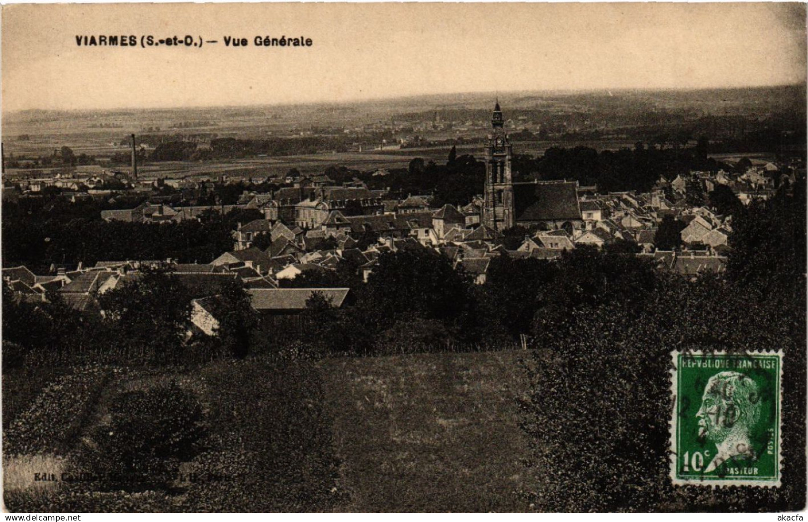 CPA Viarmes - Vue Générale (519308)