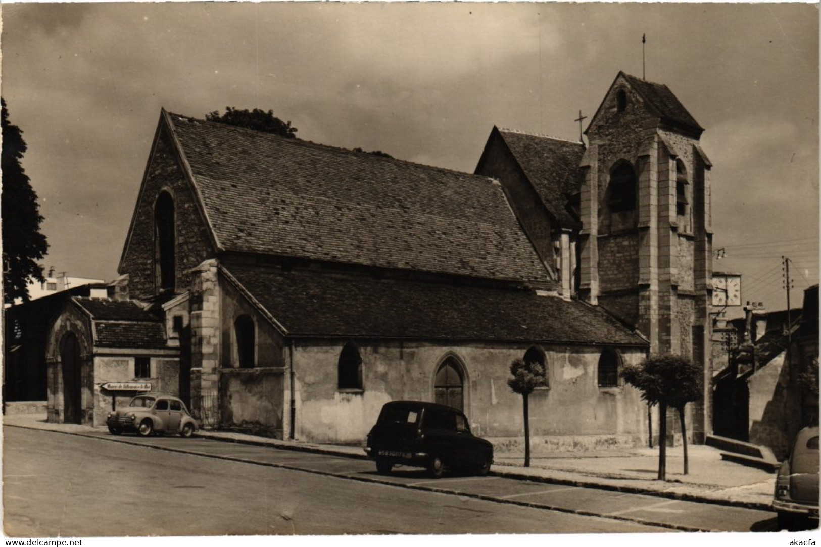 CPA Villeneuve le Roi (1346719)