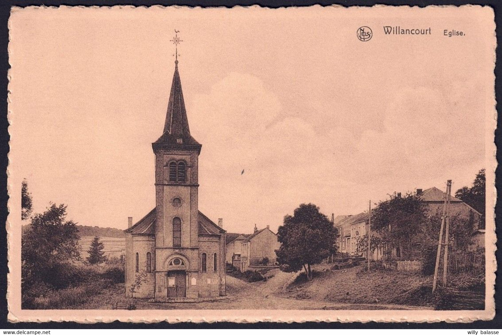 +++ CPA - WILLANCOURT - Musson - Eglise  //