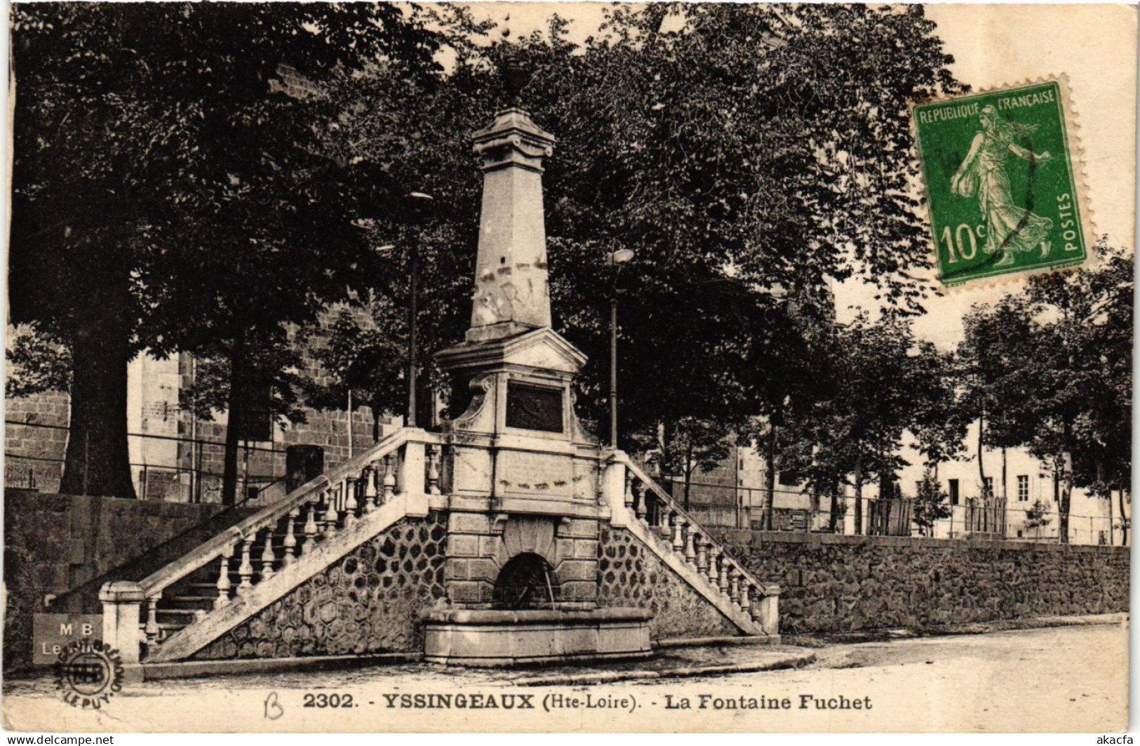 CPA YSSINGEAUX - La Fontaine Fuchet (658054)