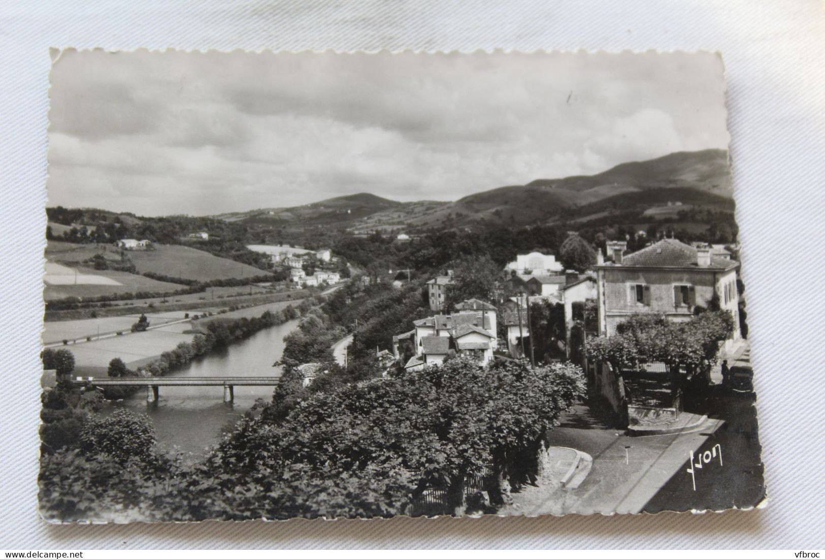 Cpm 1950, Cambo les bains, vue sur la Nive, Pyrénées atlantiques 64