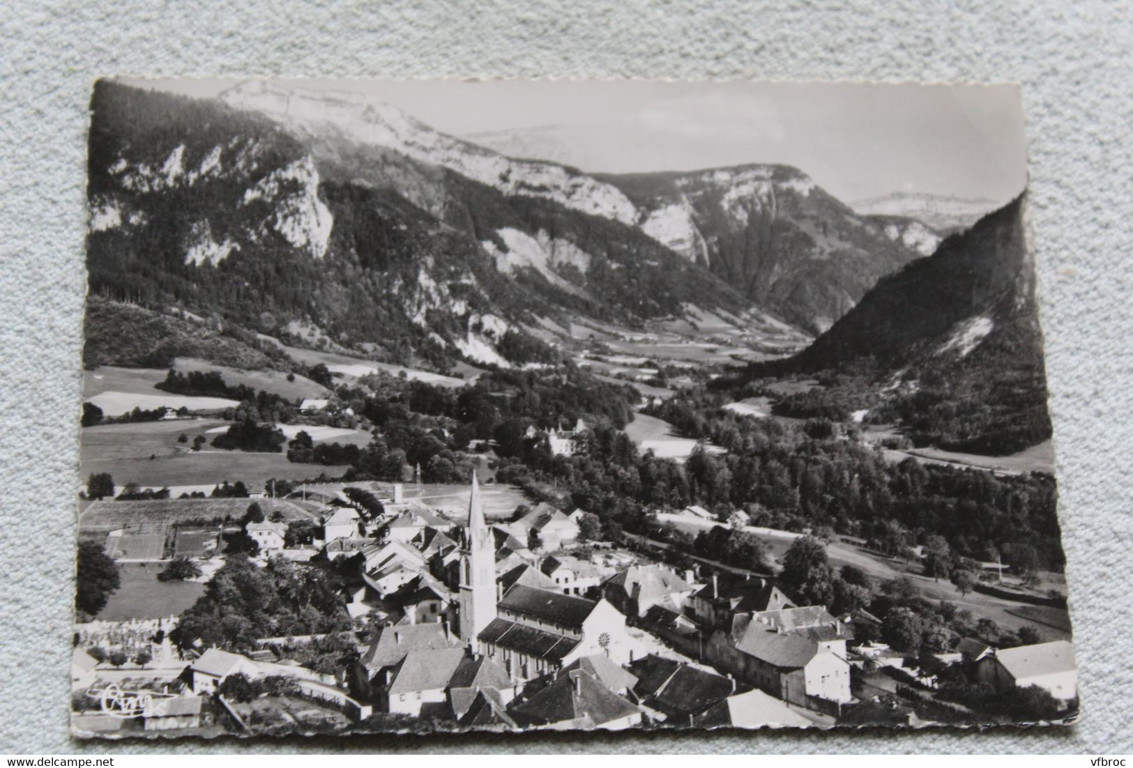 Cpm 1957, Thorens Glières, quartier de l'église, vue aérienne, Haute Savoie 74