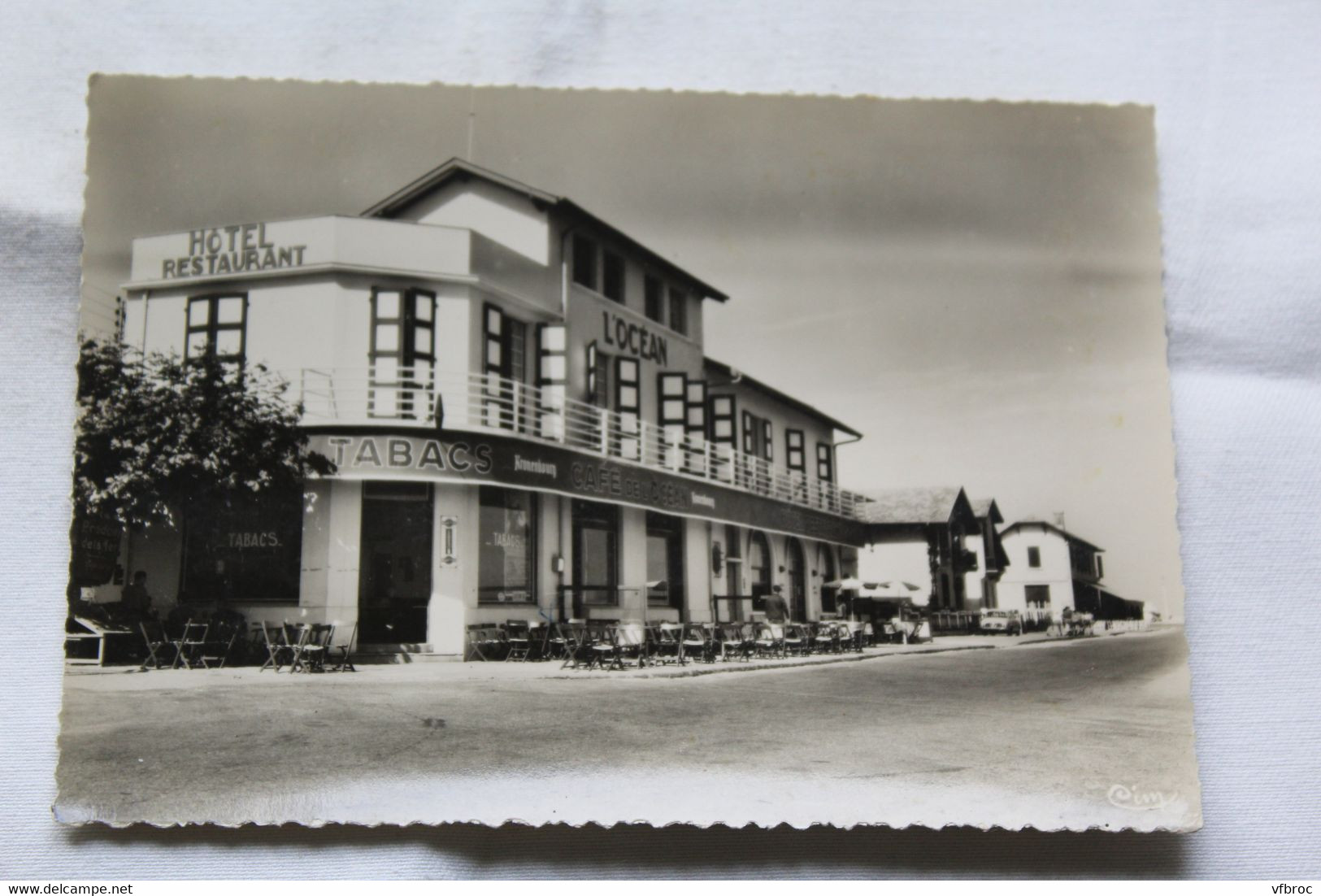 Cpm 1964, Capbreton, "l'océan", hôtel restaurant, Landes 40