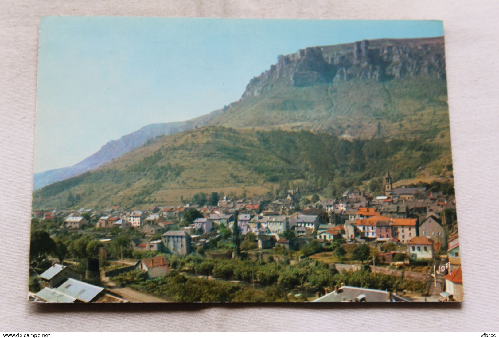 Cpm 1964, Florac, vue générale et le rocher de Rochefort, Lozère 48