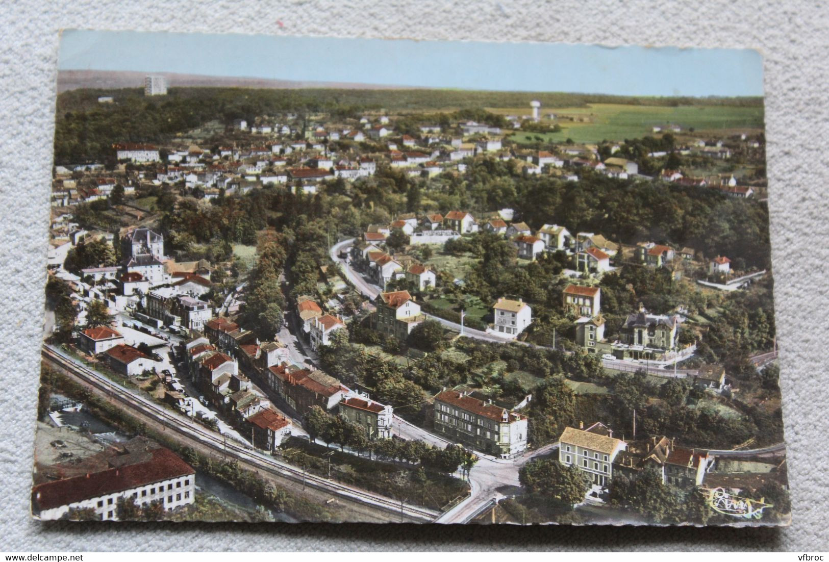 Cpm 1969, Briey en Forêt, vue générale aérienne, Meurthe et Moselle 54