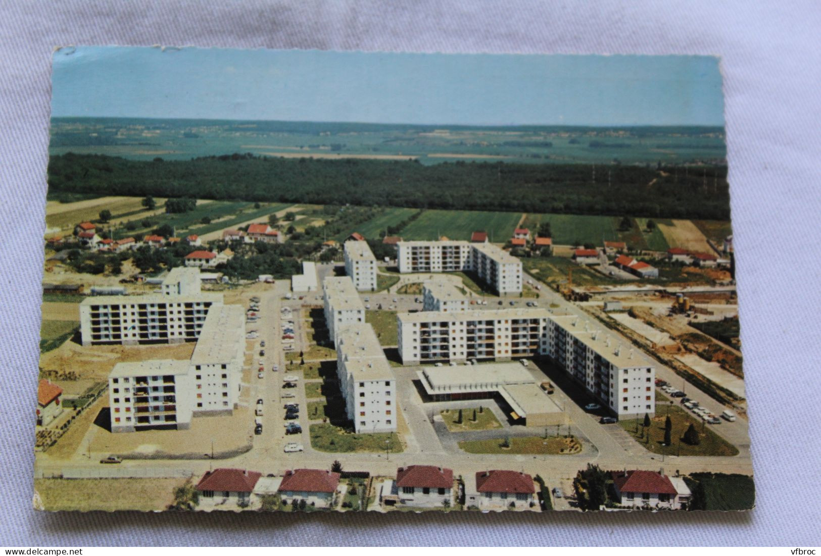 Cpm 1970, Bois d'Arcy, cité de l'église, Hauts de Seine 92